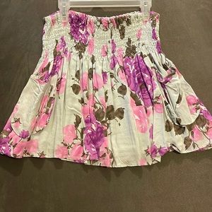 Floral skirt with pockets